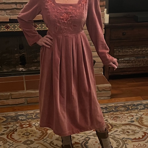Dusty Pink Velvet Dress$170 New Y2K Gunny Renaissance Romantic Festival Boho - Picture 2 of 12